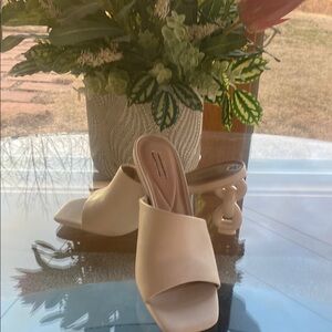 New ALFANI STEP N FLEX Elegant Cream Women's Dress heels sandals shoes 10M